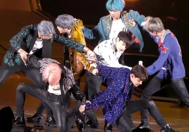 K-pop — 3
